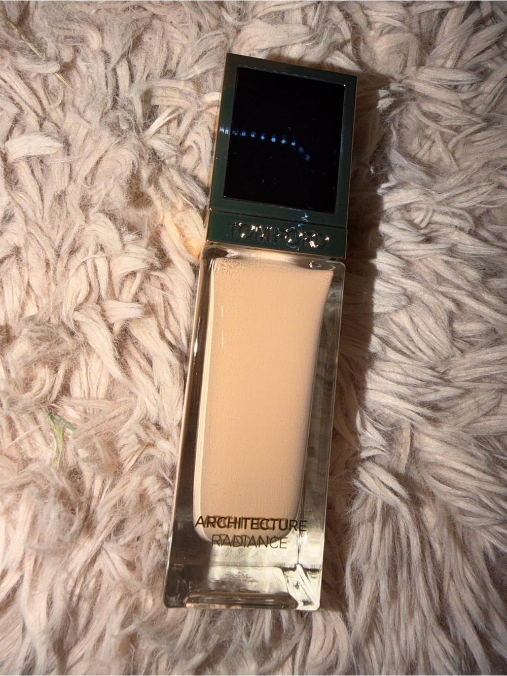 Tom Ford Black and Gold Compact Box - Picture 2 of 4